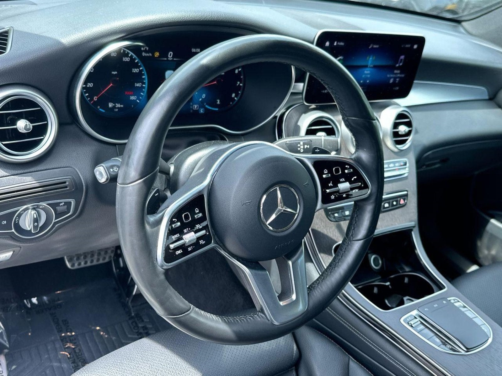 2020 Mercedes-Benz GLC GLC 300